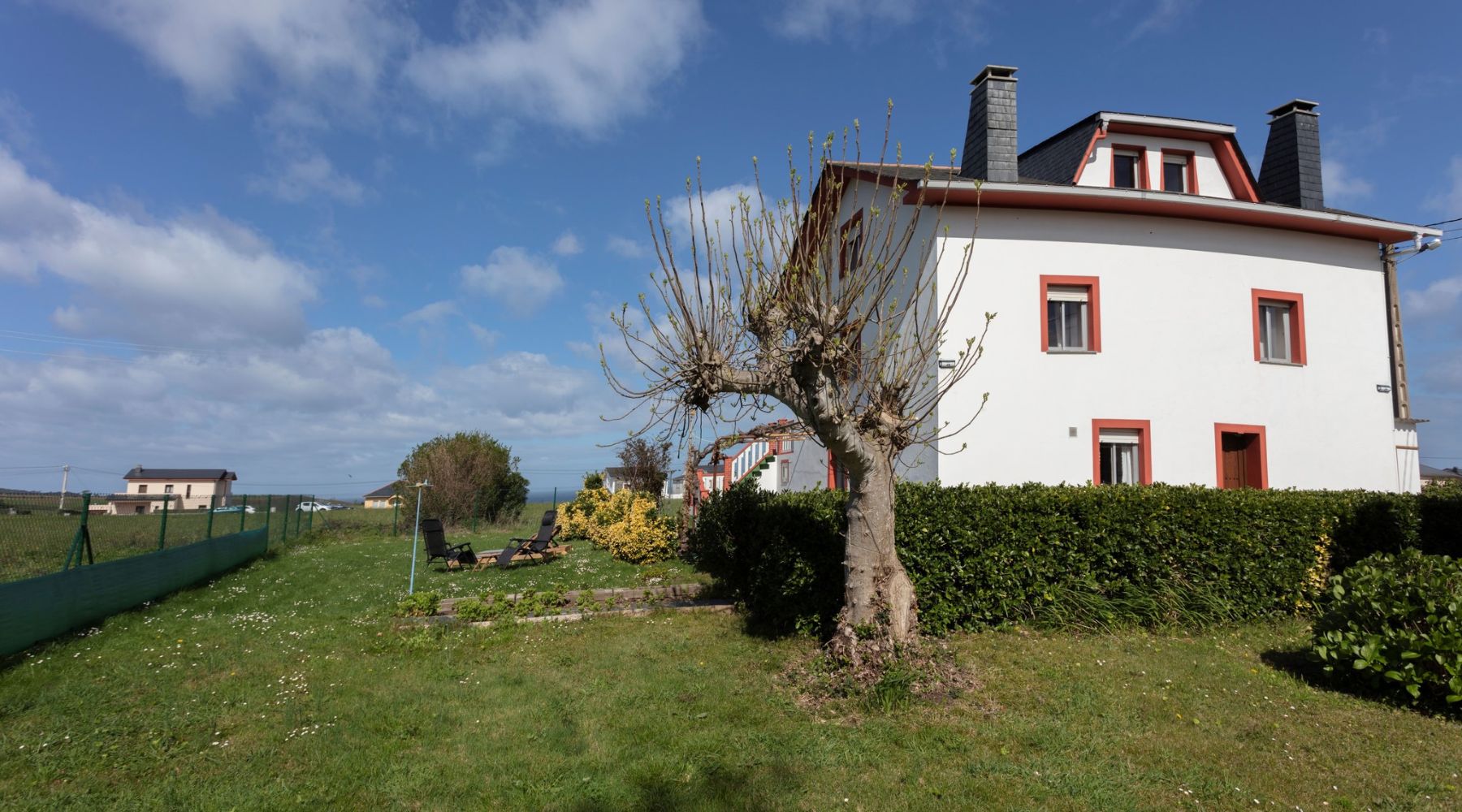 coaña alojamiento casa del roxo